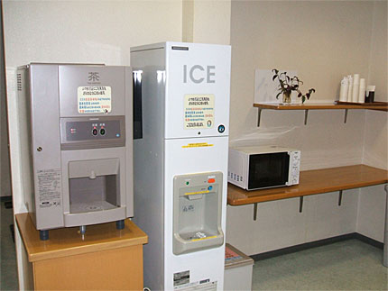 ���X�@�E�����T�[�o�[